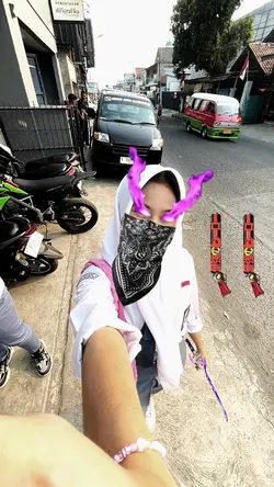 stiker ff bisa geser