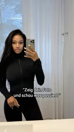schau was passiert