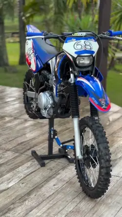 MOTO 
