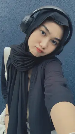 asinknya menikmati