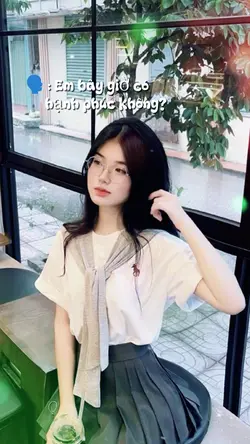 Em bây giờ có hạnh