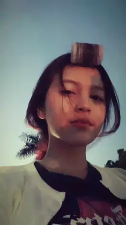 terpikat senyum mu x