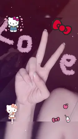 Trend tay Love