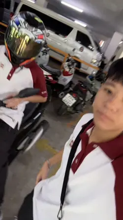 บนแผ่นดินไทยยังไม่สิ้นคนดี