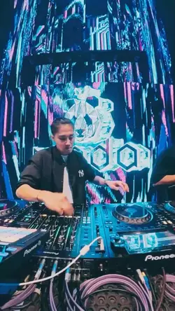jj DJ panda 