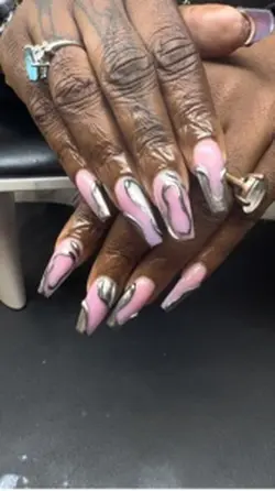 Chrome 🩶