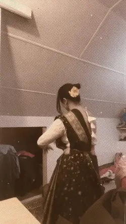 slow motion dance