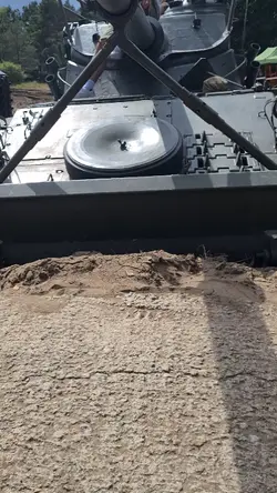 Tank free edit