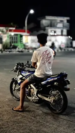 benda mati yang...