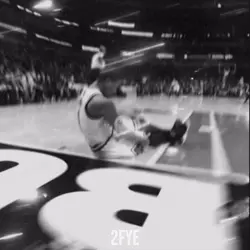 Derrick rose😪