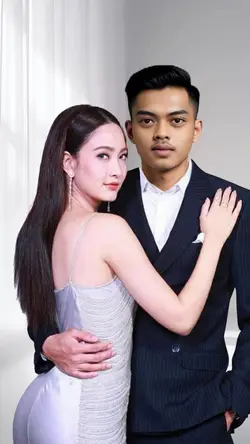 HALU FOTO BARENG CW