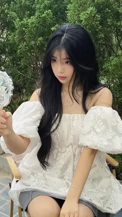 2pics QT30001090439