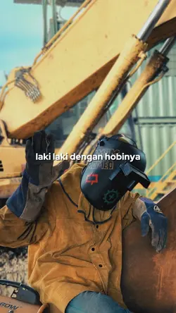 laki dengan hobinya