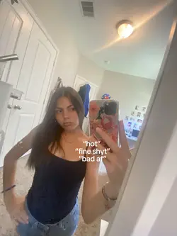 😻