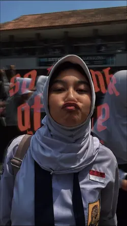 km suka danger line?