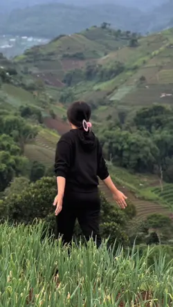 SLOWMO BULAN MADU