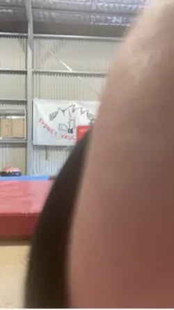 HANDSTANDDD