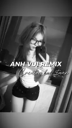 Cầm nhẫn cưới trên t