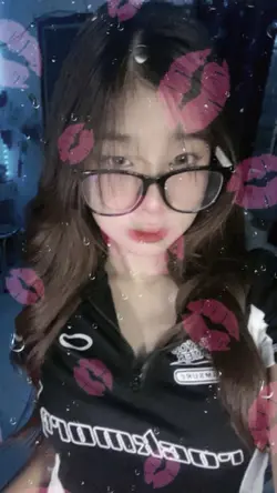 รอยจูบบ💋