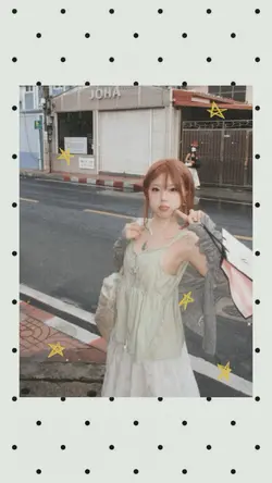 1 ảnh + màu