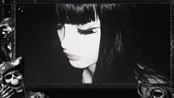 goth frame