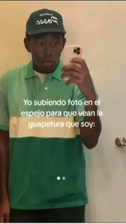 Yo subiendo una foto
