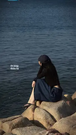 Đi khắp thiên hà anh