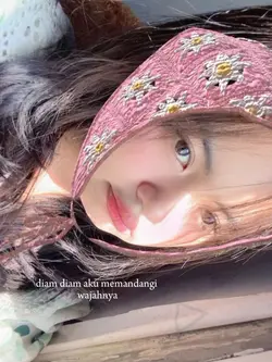 versi cewe