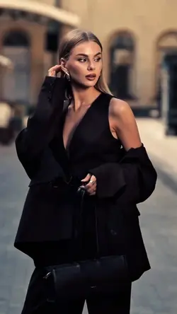 ✨MODEL✨