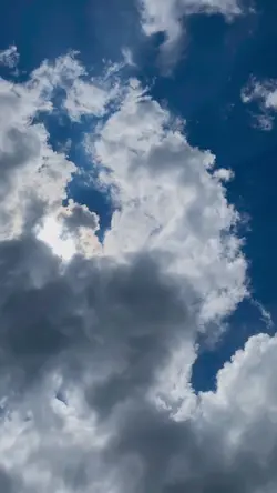 Aesthetic Cloud 