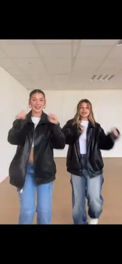 Sienna et sa trend🤍