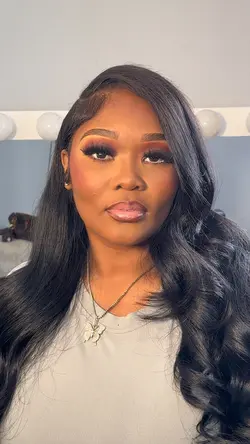 Makeup artist