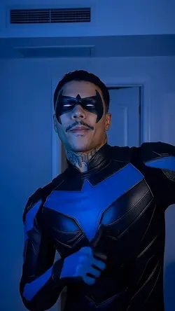 Asa noturna 🤖