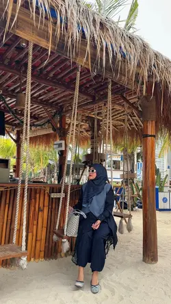 Dandanannya biasa aj