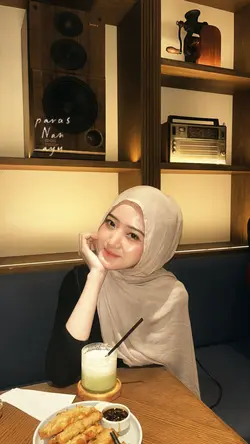 paras dan ayu