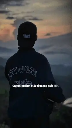 Giật mình tỉnh giấc 