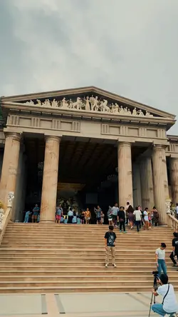 Tourist Attraction 