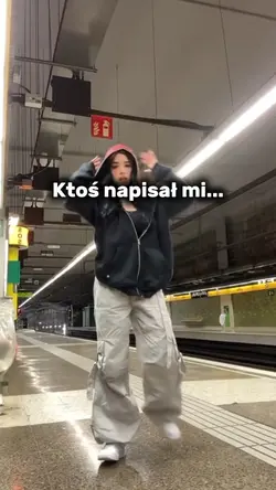 Musiałam przyspieszy