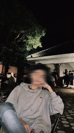 Trend Wajah Blurr