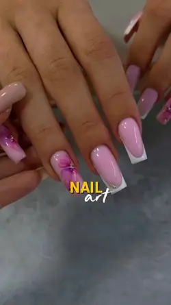 NAIL ART
