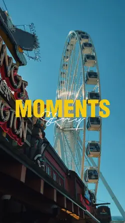 MOMENTS STORE