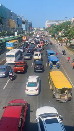 TRAFFIC 