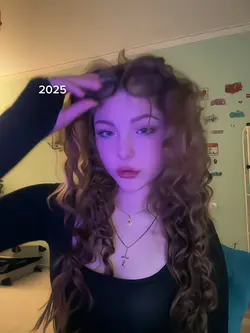 2023 x 2025