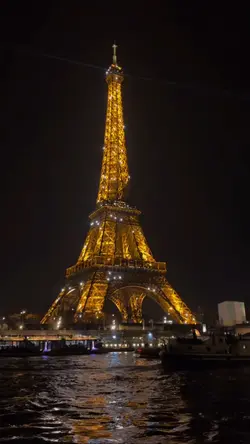 Eiffel tower 2