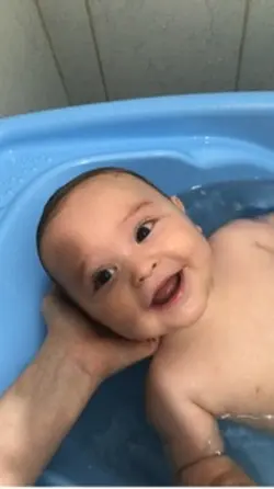 baby kesayangan