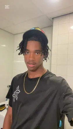 10 clips