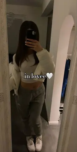 Falling in love❤️