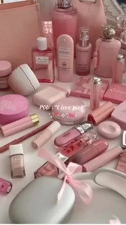 Pov : i love pink