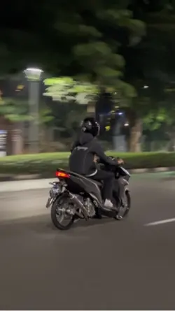 slowmo hold on