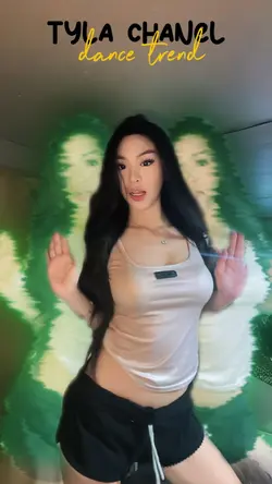 Chanel dance